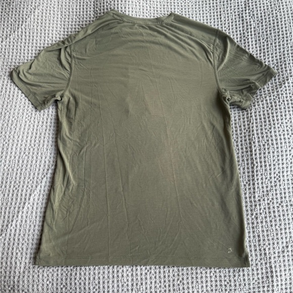 Peloton Tech Short Sleeve Tee Men’s Bike Cycling Workout Olive Green - Picture 5 of 5